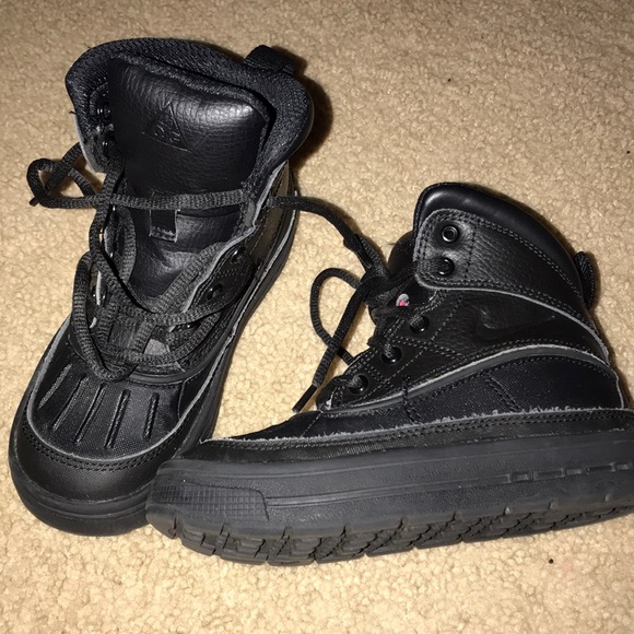 Size 11c Nike and polo shoes for boys - Picture 4 of 5